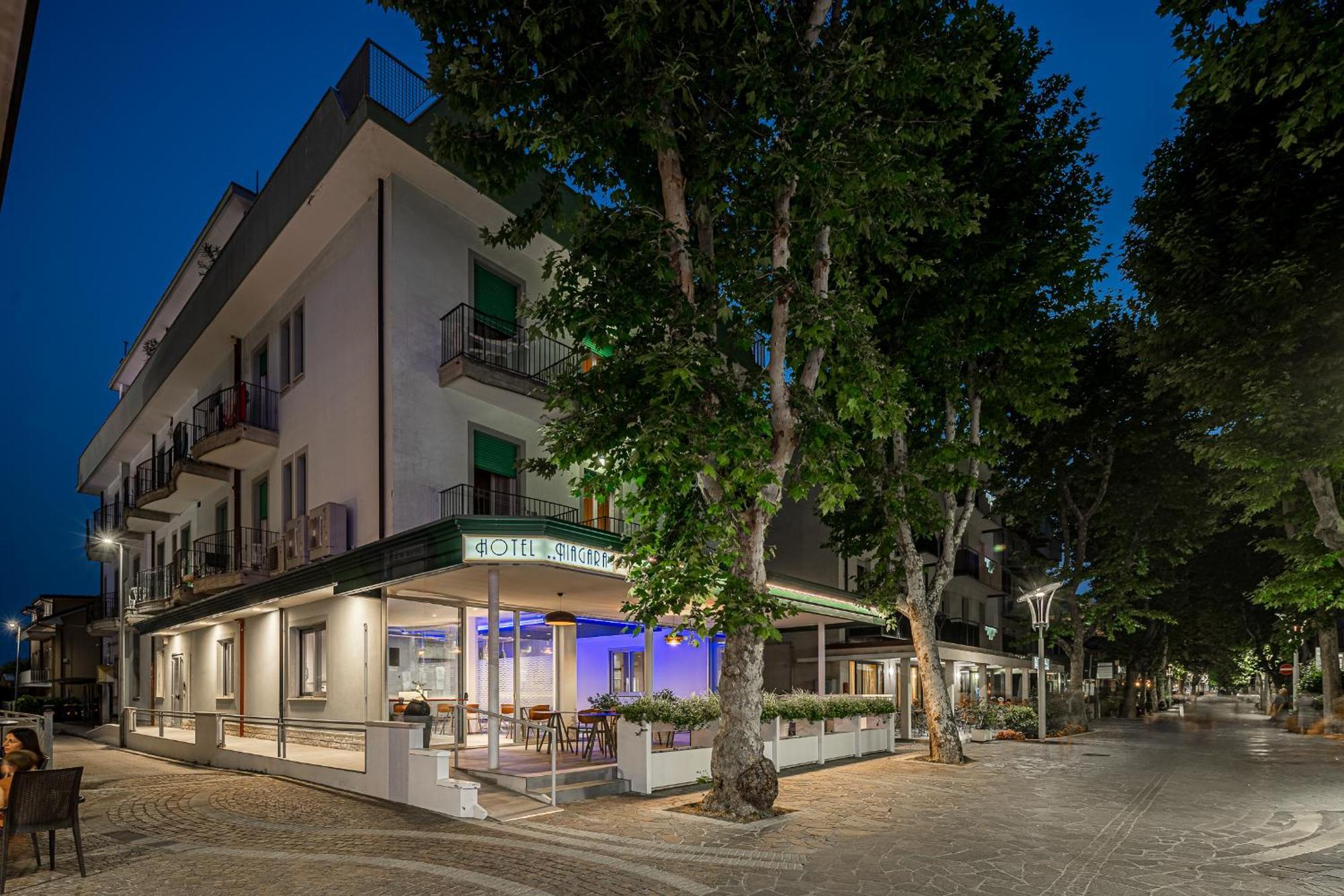 Hotel Niagara Bellaria-Igea Marina Exterior photo