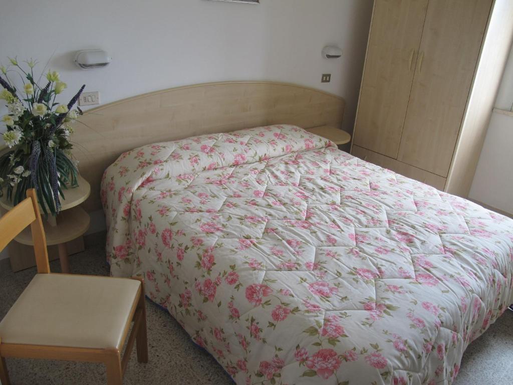 Hotel Niagara Bellaria-Igea Marina Room photo